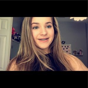 Meet your Posher, Marina